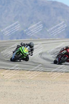 media/Oct-05-2025-CVMA (Sun) [[beeef4f201]]/Race 11-500-400(4)-350 Supersport/